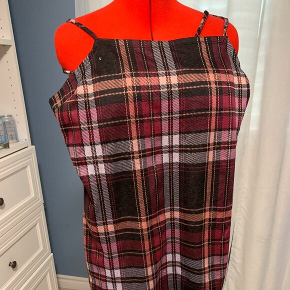 Streetwear Society Plaid Dress - Picture 1 of 11